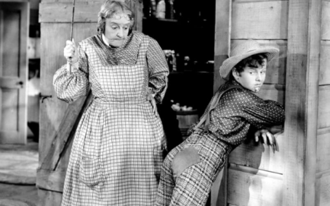 打PP，到底是惩罚还是挑逗？